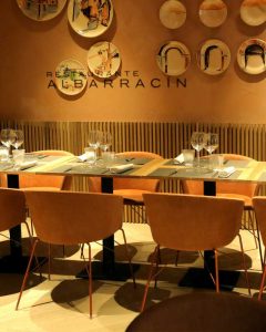 interior restaurante parrilla albarracin